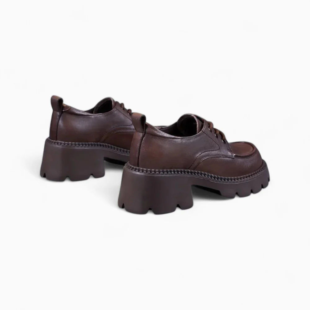 Mocassins à talon en cuir marron pour femme