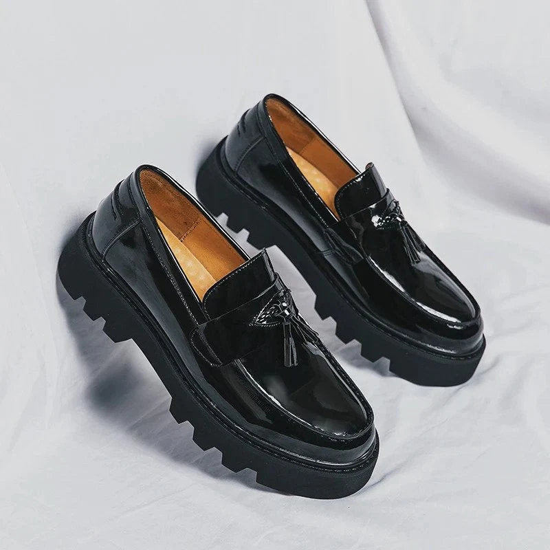 Mocassins en cuir vernis noir à plateforme pour homme