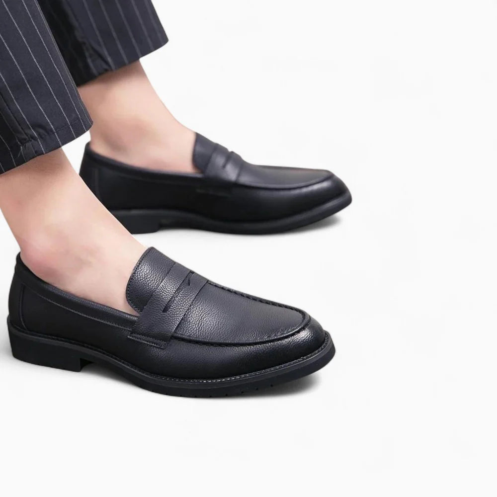 Mocassins souples en cuir noir pour homme