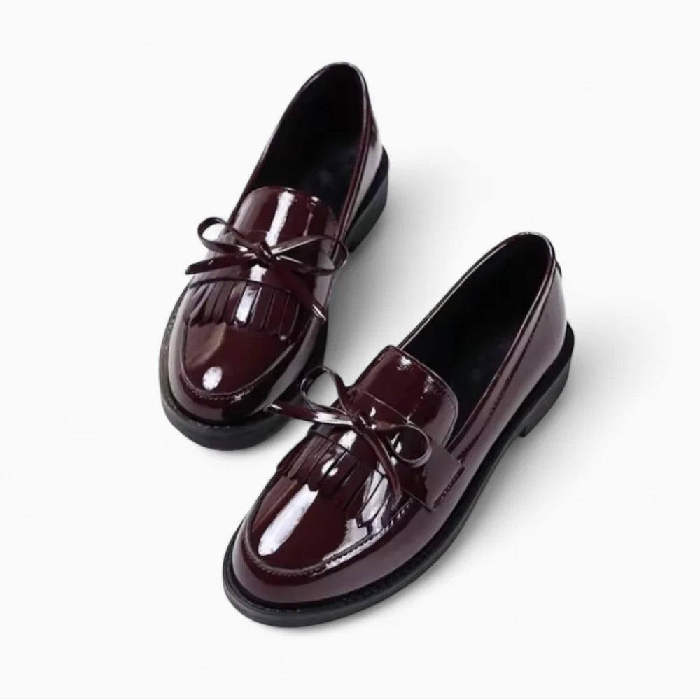 Mocassins en cuir vernis bordeaux pour femme