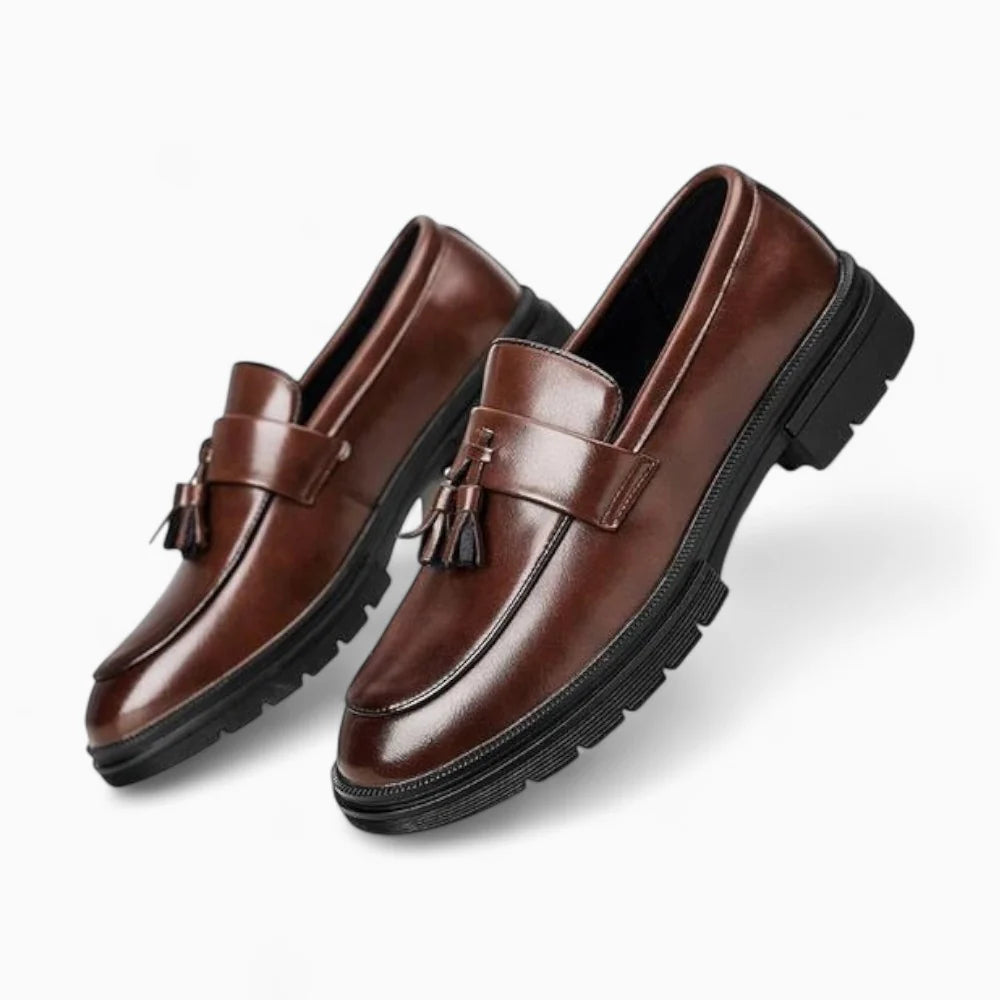 Mocassins en cuir marron à glands pour homme