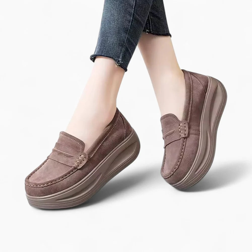 Mocassins compensés en daim pour femme