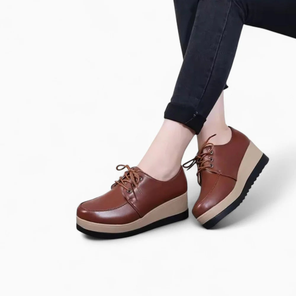 Mocassins compensés avec lacets pour femme